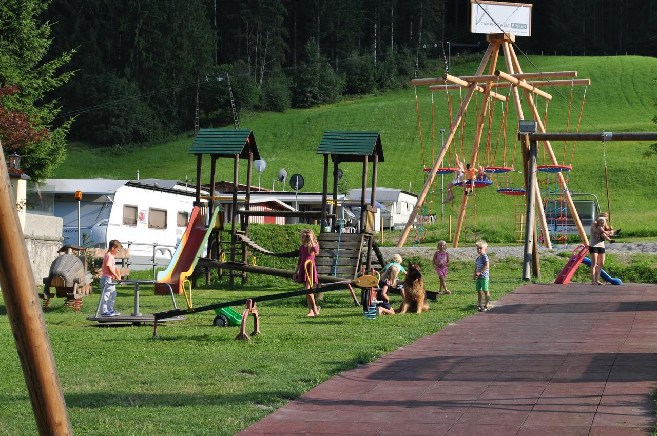 Das Resort Brixen Brixen im Thale Esterno foto